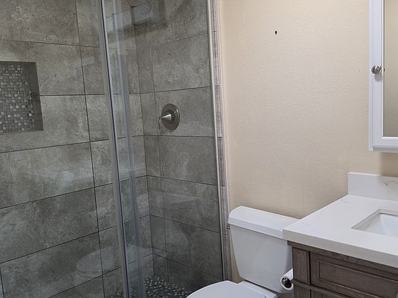 4th image of 2361 Valley View Pl