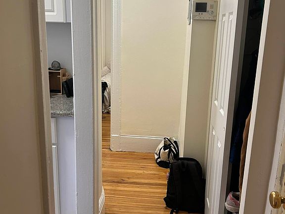 5th image of 217 E 27th St APT 23