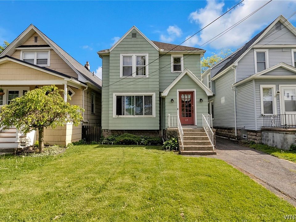 1st image of 63 Carlyle Ave