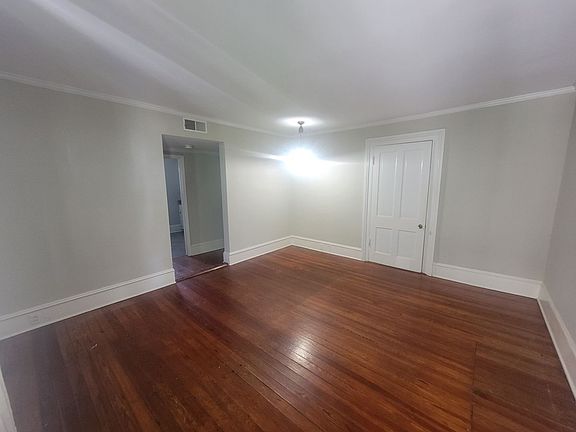 5th image of 1330 Wingfield St APT 3
