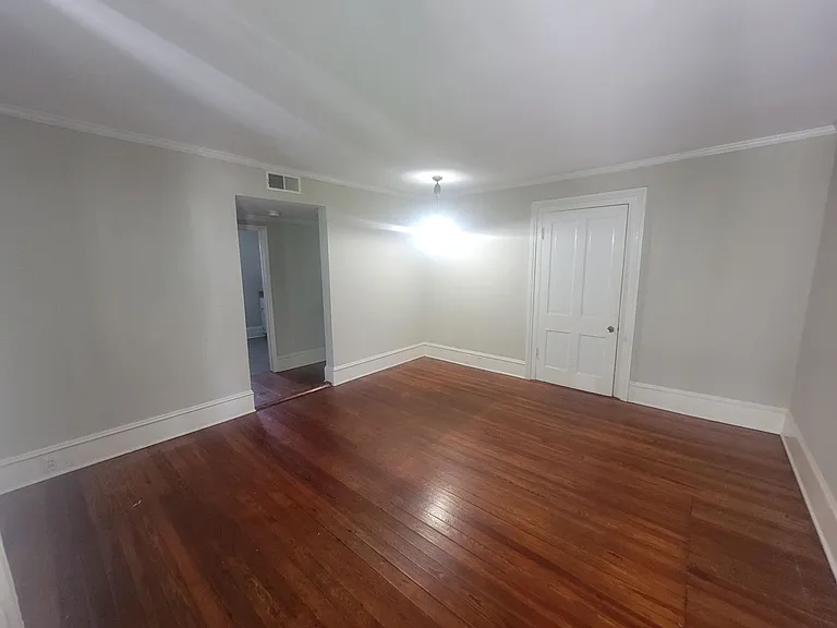1330 Wingfield St — Photo 5