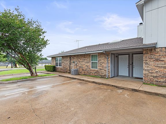 5th image of 4830 Gatewood Rd