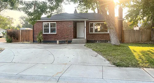 1403 S Columbus St Photo 1
