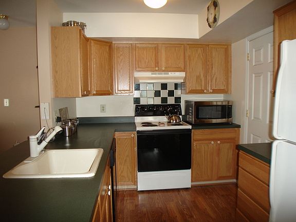 Lots of cabinet space