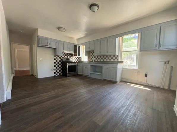 115 Putnam St #1A, Hartford, CT 06106