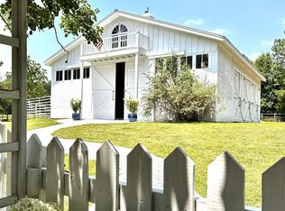 109 Stoneybrook Rd, Chapel Hill, NC 27516