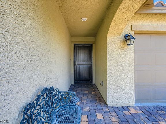 4th image of 7224 Piute Mesa St