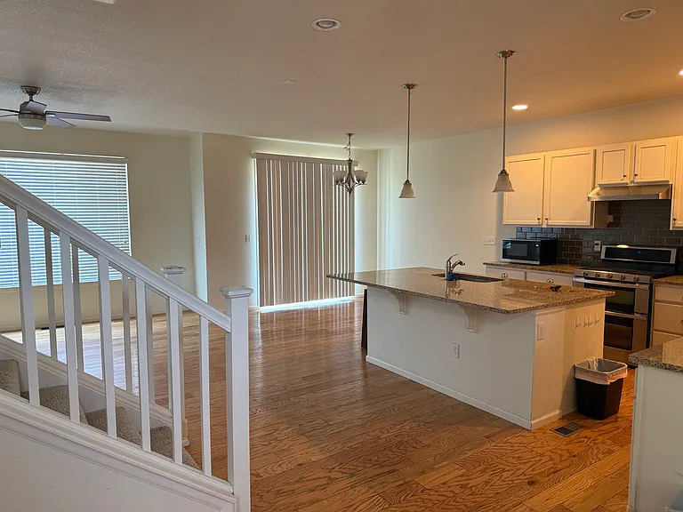 15025 E Crestridge Pl — Photo 2
