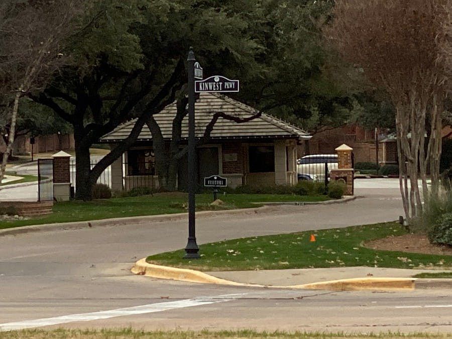 1st image of 2415 Clearspring Dr S