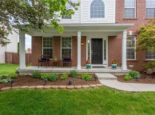 11724 Suncatcher Dr, Fishers, IN 46037