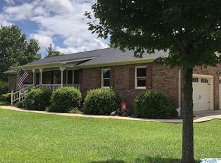 3881 Madison Ln, Southside, AL 35907