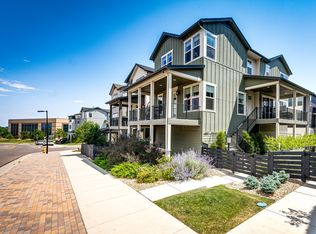 8881 Southurst St, Highlands Ranch, CO 80129