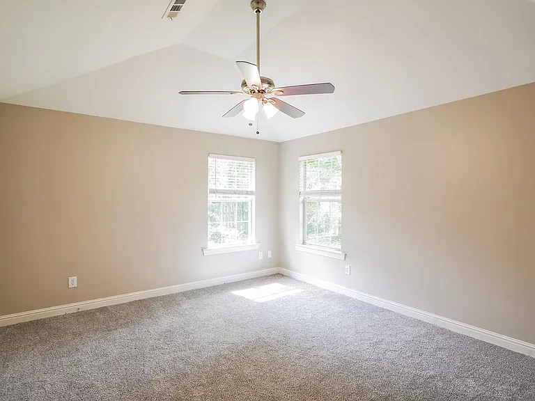 208 Ben Alex Ct — Photo 8