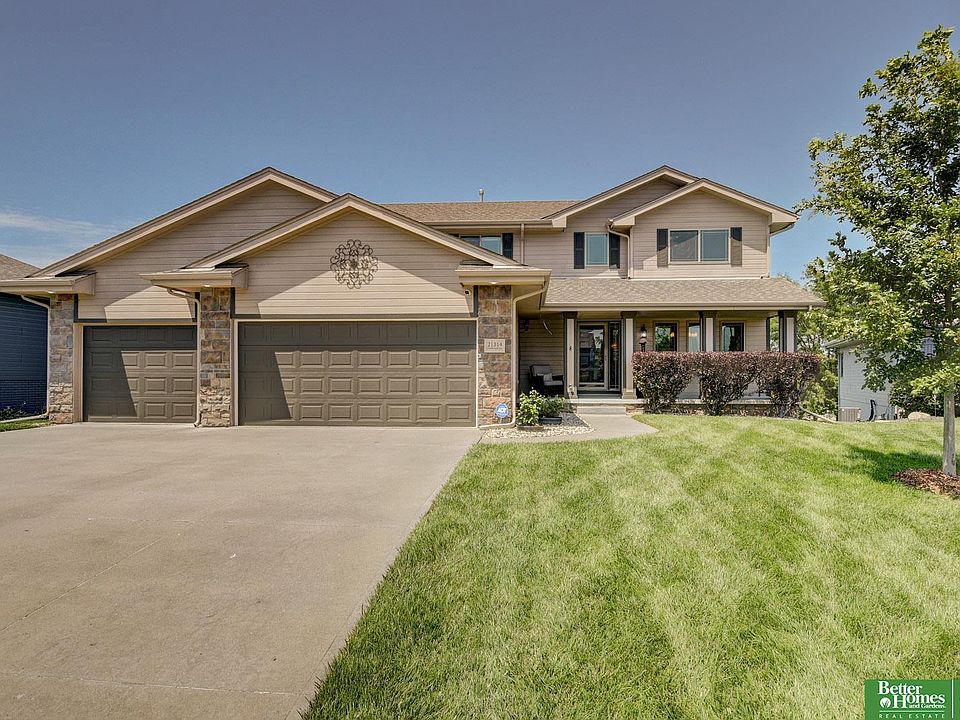 1st image of 21314 Castlerock Ln