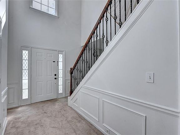 3rd image of 1305 Norwalk Trce