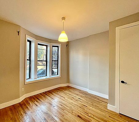 1st image of 380 Lewis Ave #1