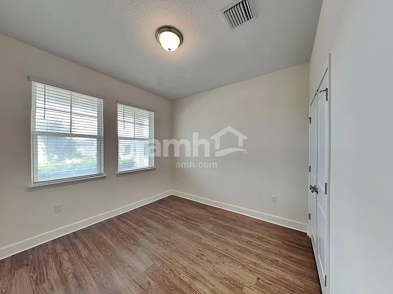 4431 Reisswood Loop — Photo 18