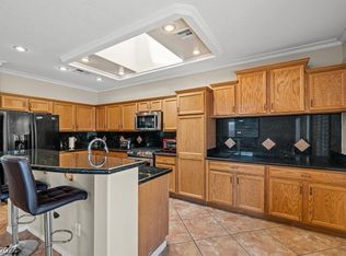332 Gray Robin Ave, North Las Vegas, NV 89032