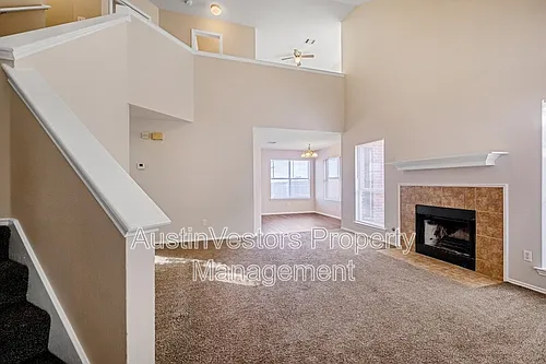 3709 Crownover St Photo 1