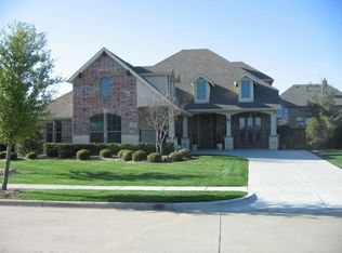 2956 N Camino Lagos, Grand Prairie, TX 75054