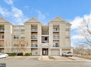 5123 Travis Edward Way APT K, Centreville, VA 20120