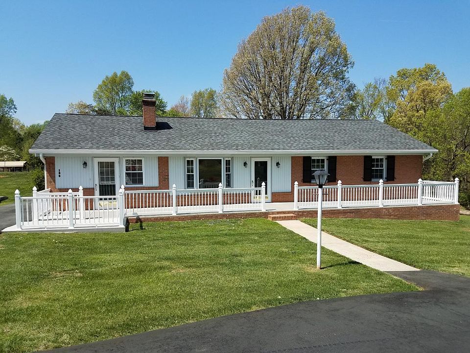 1st image of 135 Lamont Dr