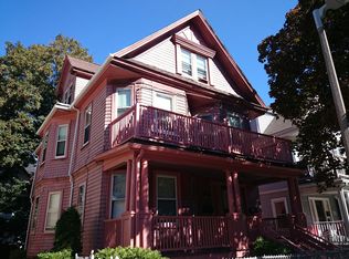 37 Larchmont St, Dorchester, MA 02124