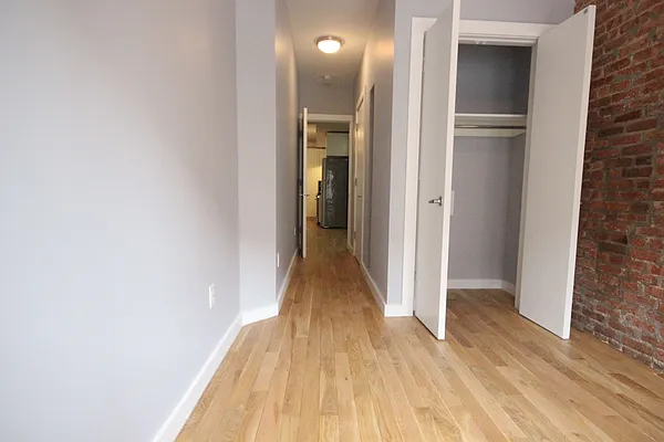 Rented by Nooklyn NYC LLC | media 20