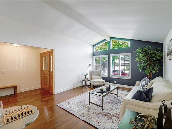 4th image of 14535 Sunnybrook Ct