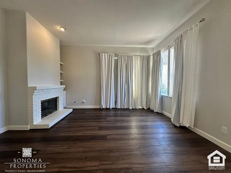 2006 Falcon Ridge Dr — Photo 15