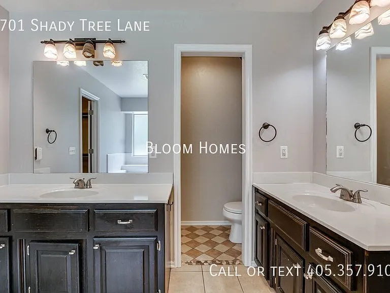 2701 Shady Tree Ln — Photo 25