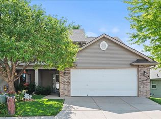 115 Highclere Cir, Council Bluffs, IA 51503