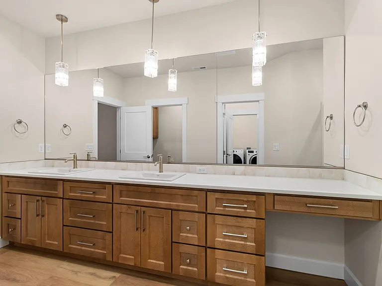 2415 E Kinglet Ln — Photo 6