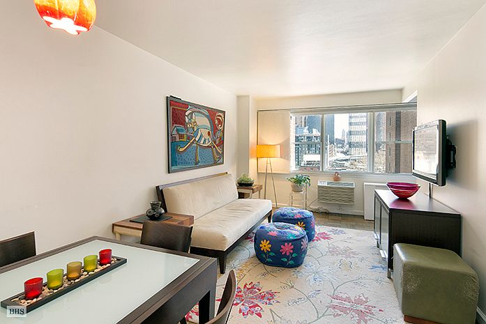 1st image of 430 W 34th St APT 8E