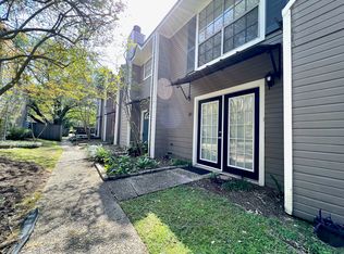 83 Colleen Ct, Baton Rouge, LA 70808