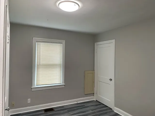 5108 Columbia Ave — Photo 8