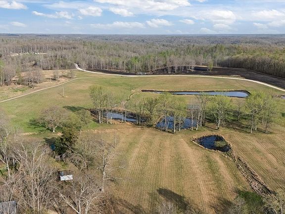 2nd image of 2308 Jack Saunders Rd