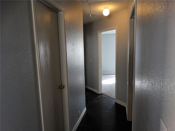 4th image of 202 Lakehurst Dr