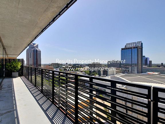 3rd image of 500 J St #1607