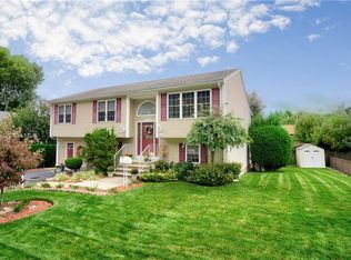 65 Longwood Ave, Providence, RI 02908