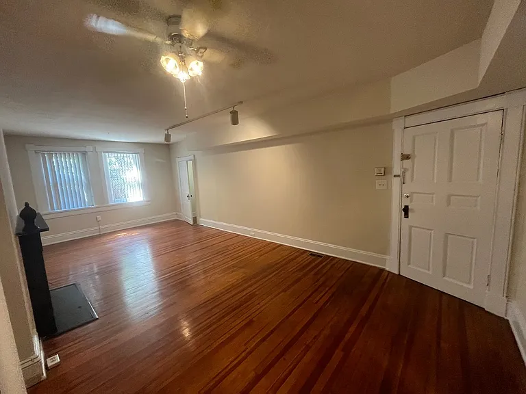 1309 Park Ave — Photo 4