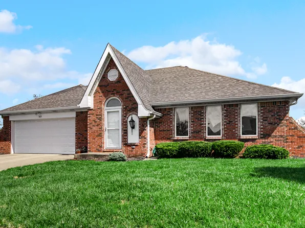 803 S School St, Brownsburg, IN 46112