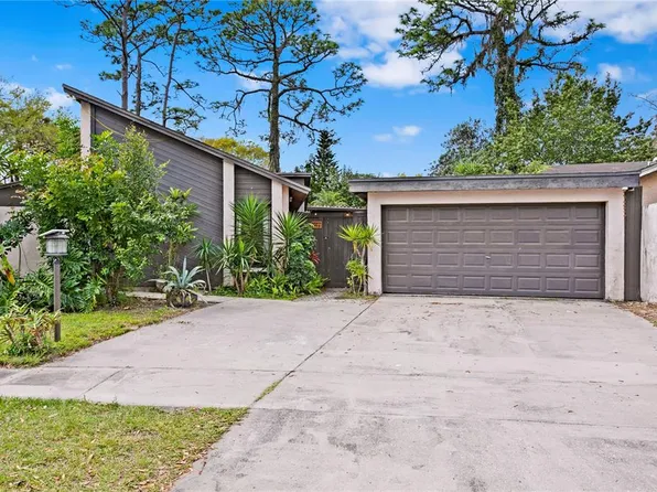 1917 Gregory Dr, Tampa, FL 33613