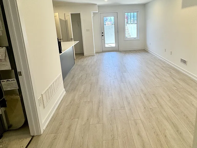 42 Lowes Rd W #123 — Photo 22