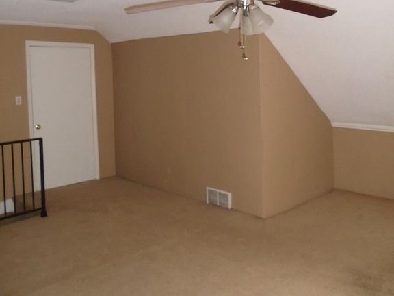 3rd image of 8659 Grandbury Pl