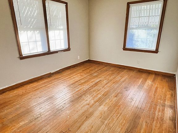 2235 S Grove Bedroom 1_12102024