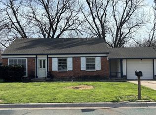 1104 Sierra Dr, Denton, TX 76209