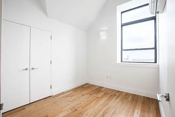 Rented by Nooklyn NYC LLC | media 56