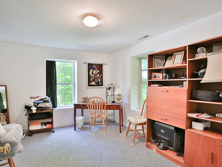 15979 Cove Ln — Photo 17
