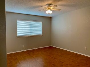 638 W Union Bower Rd, Irving, TX 75061
